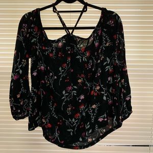 New Black purse with flowers